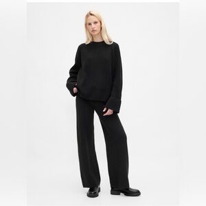 GAP Women's Black Wide Leg Pants